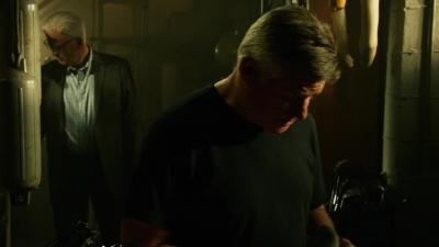 CSI_CRIME_SCENE_INVESTIGATION_-_E14X22_DEAD_IN_HIS_TRACKS_0821.jpg