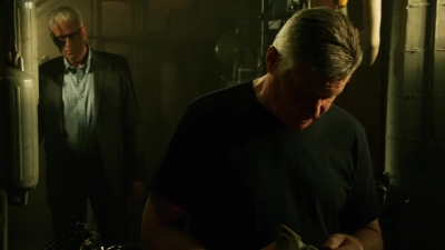 CSI_CRIME_SCENE_INVESTIGATION_-_E14X22_DEAD_IN_HIS_TRACKS_0827.jpg