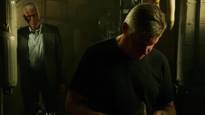 CSI_CRIME_SCENE_INVESTIGATION_-_E14X22_DEAD_IN_HIS_TRACKS_0828.jpg