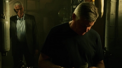 CSI_CRIME_SCENE_INVESTIGATION_-_E14X22_DEAD_IN_HIS_TRACKS_0829.jpg