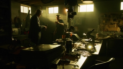 CSI_CRIME_SCENE_INVESTIGATION_-_E14X22_DEAD_IN_HIS_TRACKS_0886.jpg