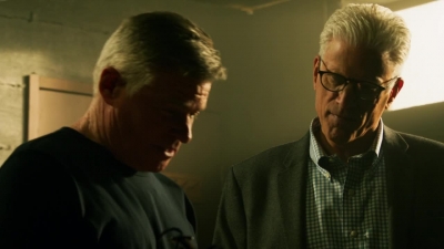 CSI_CRIME_SCENE_INVESTIGATION_-_E14X22_DEAD_IN_HIS_TRACKS_0911.jpg
