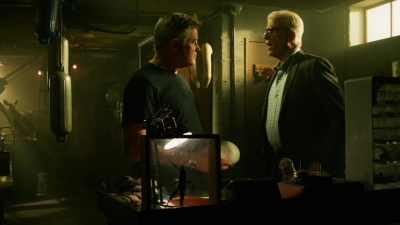 CSI_CRIME_SCENE_INVESTIGATION_-_E14X22_DEAD_IN_HIS_TRACKS_0946.jpg