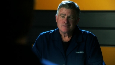 CSI_CRIME_SCENE_INVESTIGATION_-_E14X22_DEAD_IN_HIS_TRACKS_0980.jpg