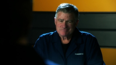 CSI_CRIME_SCENE_INVESTIGATION_-_E14X22_DEAD_IN_HIS_TRACKS_0982.jpg