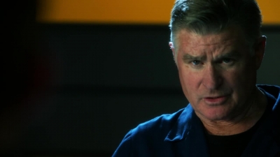 CSI_CRIME_SCENE_INVESTIGATION_-_E14X22_DEAD_IN_HIS_TRACKS_0985.jpg