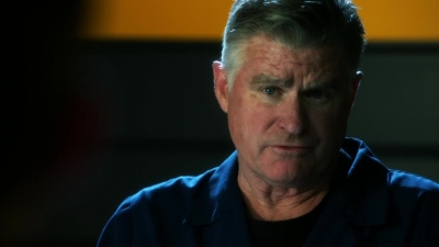 CSI_CRIME_SCENE_INVESTIGATION_-_E14X22_DEAD_IN_HIS_TRACKS_1000.jpg