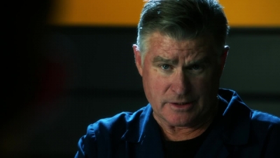 CSI_CRIME_SCENE_INVESTIGATION_-_E14X22_DEAD_IN_HIS_TRACKS_1002.jpg