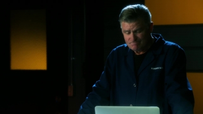 CSI_CRIME_SCENE_INVESTIGATION_-_E14X22_DEAD_IN_HIS_TRACKS_1009.jpg