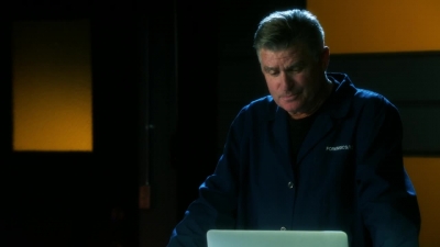 CSI_CRIME_SCENE_INVESTIGATION_-_E14X22_DEAD_IN_HIS_TRACKS_1013.jpg
