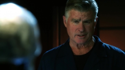 CSI_CRIME_SCENE_INVESTIGATION_-_E14X22_DEAD_IN_HIS_TRACKS_1039.jpg