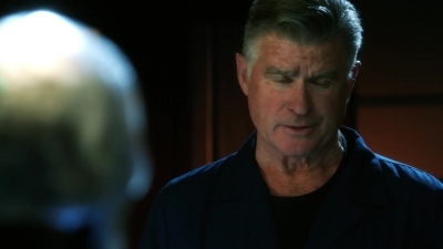 CSI_CRIME_SCENE_INVESTIGATION_-_E14X22_DEAD_IN_HIS_TRACKS_1041.jpg