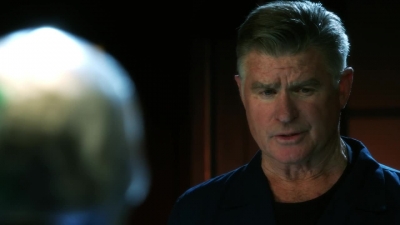 CSI_CRIME_SCENE_INVESTIGATION_-_E14X22_DEAD_IN_HIS_TRACKS_1061.jpg