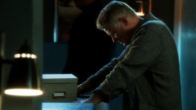 CSI_CRIME_SCENE_INVESTIGATION_-_E14X22_DEAD_IN_HIS_TRACKS_1080.jpg