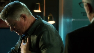 CSI_CRIME_SCENE_INVESTIGATION_-_E14X22_DEAD_IN_HIS_TRACKS_1084.jpg