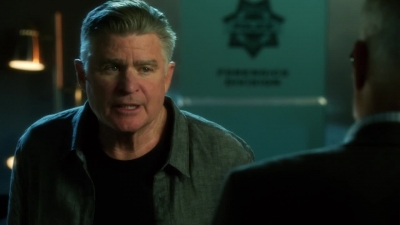 CSI_CRIME_SCENE_INVESTIGATION_-_E14X22_DEAD_IN_HIS_TRACKS_1106.jpg