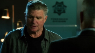 CSI_CRIME_SCENE_INVESTIGATION_-_E14X22_DEAD_IN_HIS_TRACKS_1120.jpg