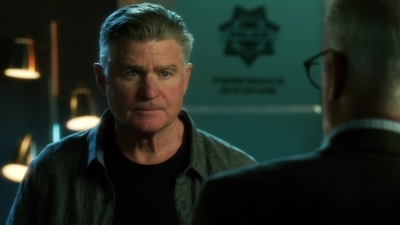 CSI_CRIME_SCENE_INVESTIGATION_-_E14X22_DEAD_IN_HIS_TRACKS_1135.jpg
