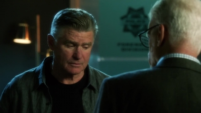 CSI_CRIME_SCENE_INVESTIGATION_-_E14X22_DEAD_IN_HIS_TRACKS_1177.jpg