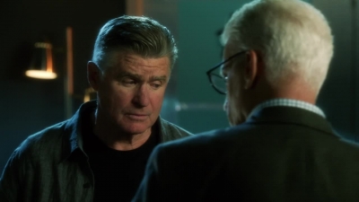 CSI_CRIME_SCENE_INVESTIGATION_-_E14X22_DEAD_IN_HIS_TRACKS_1181.jpg