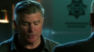 CSI_CRIME_SCENE_INVESTIGATION_-_E14X22_DEAD_IN_HIS_TRACKS_1197.jpg