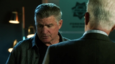 CSI_CRIME_SCENE_INVESTIGATION_-_E14X22_DEAD_IN_HIS_TRACKS_1220.jpg