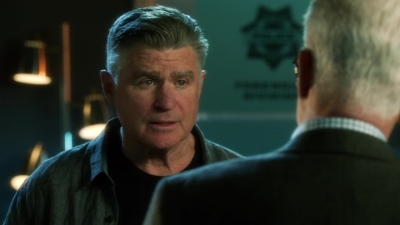 CSI_CRIME_SCENE_INVESTIGATION_-_E14X22_DEAD_IN_HIS_TRACKS_1241.jpg