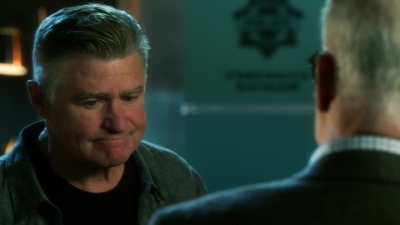 CSI_CRIME_SCENE_INVESTIGATION_-_E14X22_DEAD_IN_HIS_TRACKS_1277.jpg