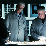 CSI_CRIME_SCENE_INVESTIGATION_-_E14X22_DEAD_IN_HIS_TRACKS_0733.jpg