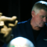 CSI_CRIME_SCENE_INVESTIGATION_-_E14X22_DEAD_IN_HIS_TRACKS_1022.jpg