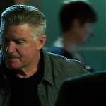 CSI_CRIME_SCENE_INVESTIGATION_-_E14X22_DEAD_IN_HIS_TRACKS_1109.jpg