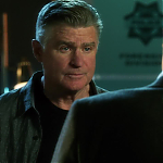 CSI_CRIME_SCENE_INVESTIGATION_-_E14X22_DEAD_IN_HIS_TRACKS_1208.jpg