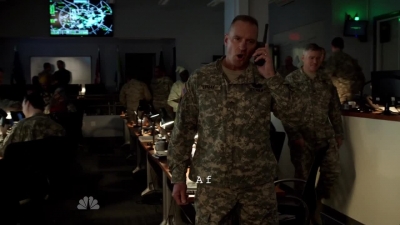 AMERICAN_ODYSSEY_-_E1X01_GONE_ELVIS_005.jpg