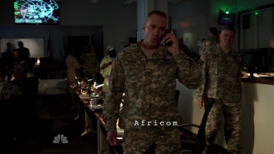 AMERICAN_ODYSSEY_-_E1X01_GONE_ELVIS_011.jpg