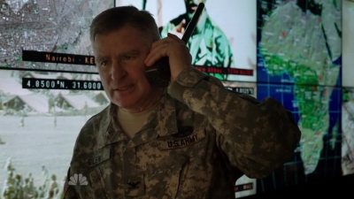 AMERICAN_ODYSSEY_-_E1X01_GONE_ELVIS_088.jpg