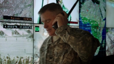AMERICAN_ODYSSEY_-_E1X01_GONE_ELVIS_090.jpg