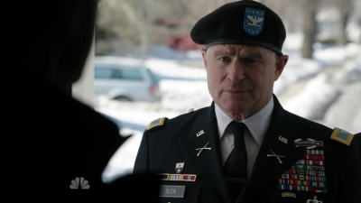AMERICAN_ODYSSEY_-_E1X01_GONE_ELVIS_211.jpg