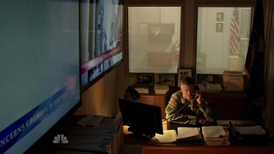 AMERICAN_ODYSSEY_-_E1X01_GONE_ELVIS_273.jpg