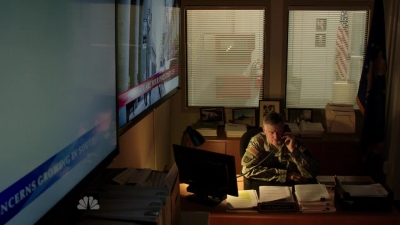 AMERICAN_ODYSSEY_-_E1X01_GONE_ELVIS_279.jpg