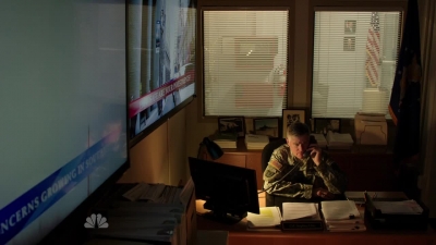AMERICAN_ODYSSEY_-_E1X01_GONE_ELVIS_291.jpg