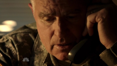 AMERICAN_ODYSSEY_-_E1X01_GONE_ELVIS_349.jpg