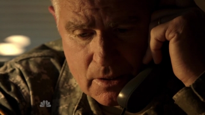 AMERICAN_ODYSSEY_-_E1X01_GONE_ELVIS_351.jpg