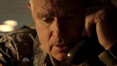 AMERICAN_ODYSSEY_-_E1X01_GONE_ELVIS_352.jpg