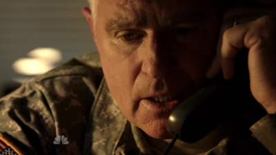 AMERICAN_ODYSSEY_-_E1X01_GONE_ELVIS_371.jpg