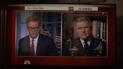 AMERICAN_ODYSSEY_-_E1X02_OSCAR_MIKE_021.jpg