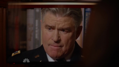 AMERICAN_ODYSSEY_-_E1X02_OSCAR_MIKE_116.jpg