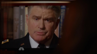 AMERICAN_ODYSSEY_-_E1X02_OSCAR_MIKE_128.jpg
