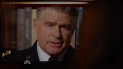 AMERICAN_ODYSSEY_-_E1X02_OSCAR_MIKE_137.jpg