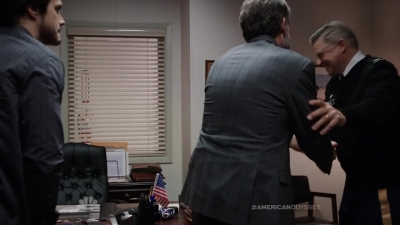 AMERICAN_ODYSSEY_-_E1X03_DROP_KING_005.jpg