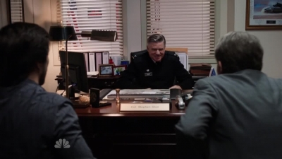 AMERICAN_ODYSSEY_-_E1X03_DROP_KING_013.jpg